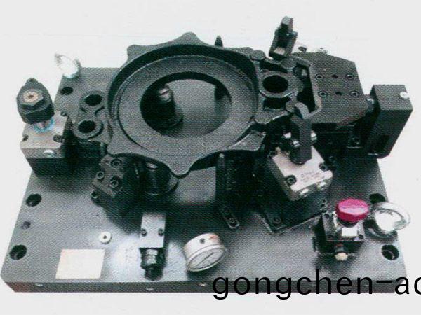製(zhi)動器底闆液(ye)壓(ya)裌具
